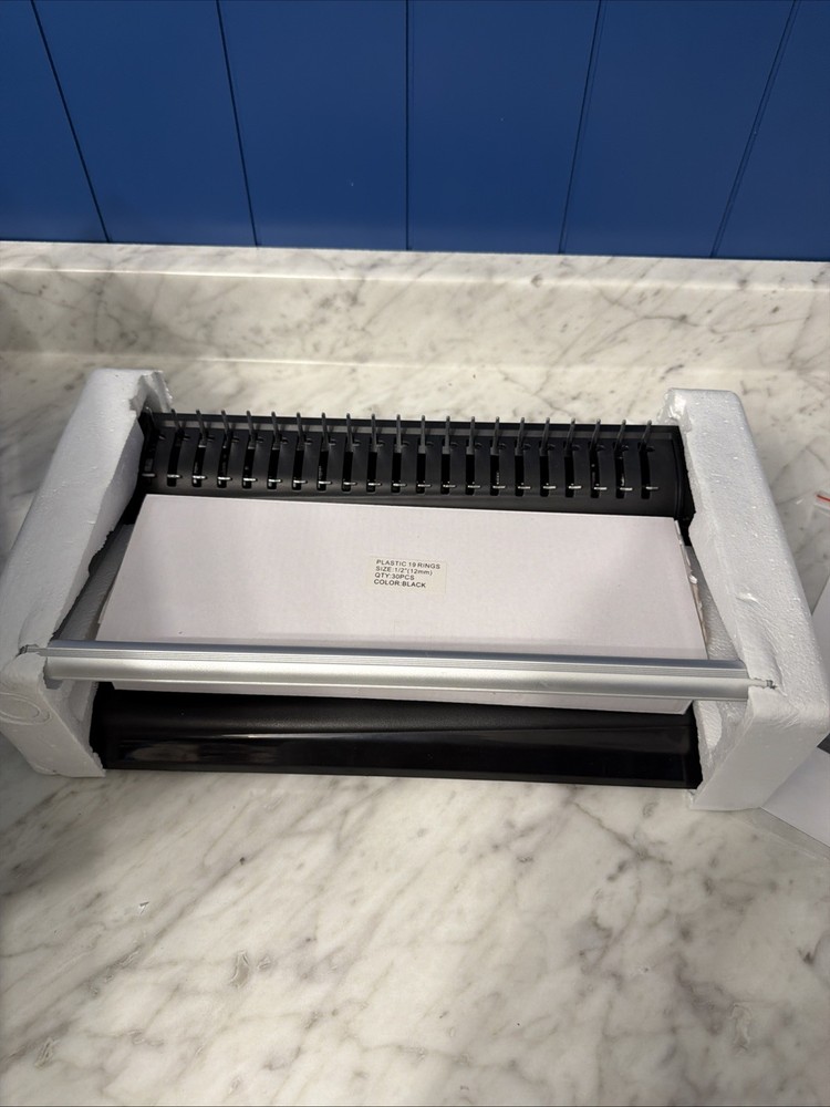 Binditek - ECOPLUS - Manual Comb Binding Machine - 19 Holes - 145 sheet binding