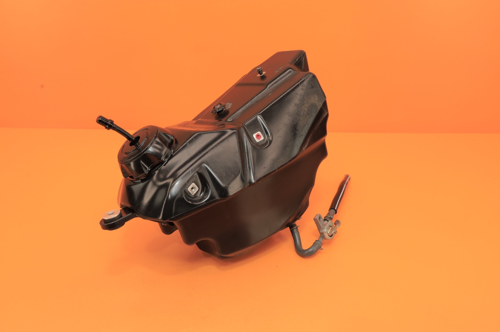 2007 04-09 CRF250R CRF250 OEM Gas Tank Fuel Cell Petrol Canister Cap Valve Mount