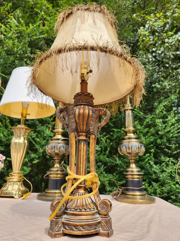 Baroque Style Bronzed Table Lamp