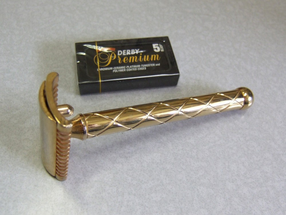 Fatip Retro Gold Open Comb Safety Razor