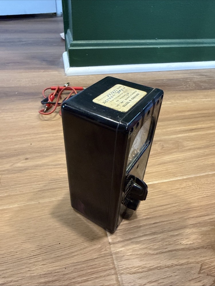 Antique Voltmeter Triplett Model 666-HH