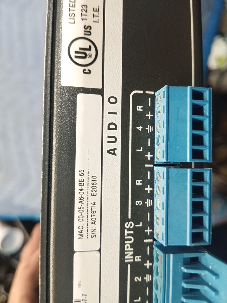 Extron DVS 304 Configurable System Switcher 33-810-01 Rev. F