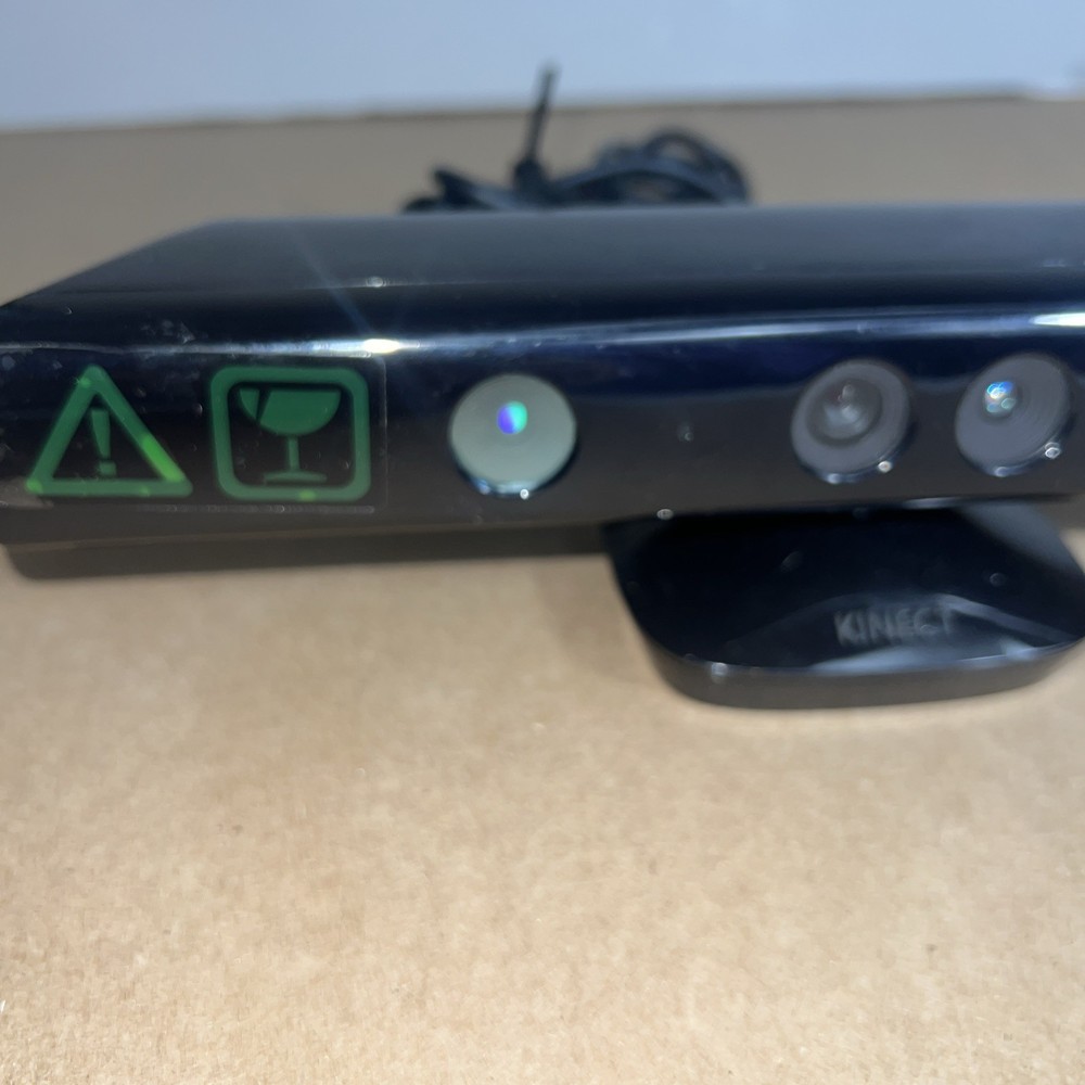 Microsoft Xbox 360 Kinect Sensor - Black