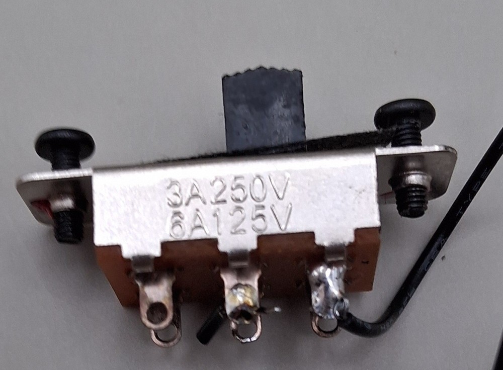 RadioShack Electronics Learning Lab Course, 28-280 Power Switch.