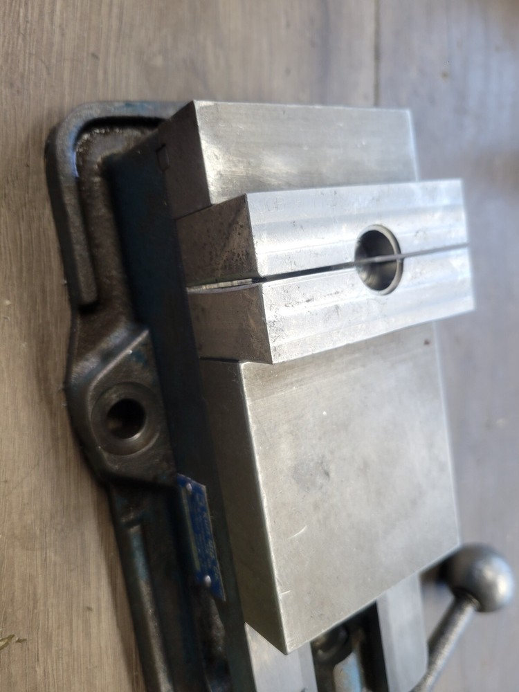 KURT ANGLE LOCK MILLING VISE D30 3 "