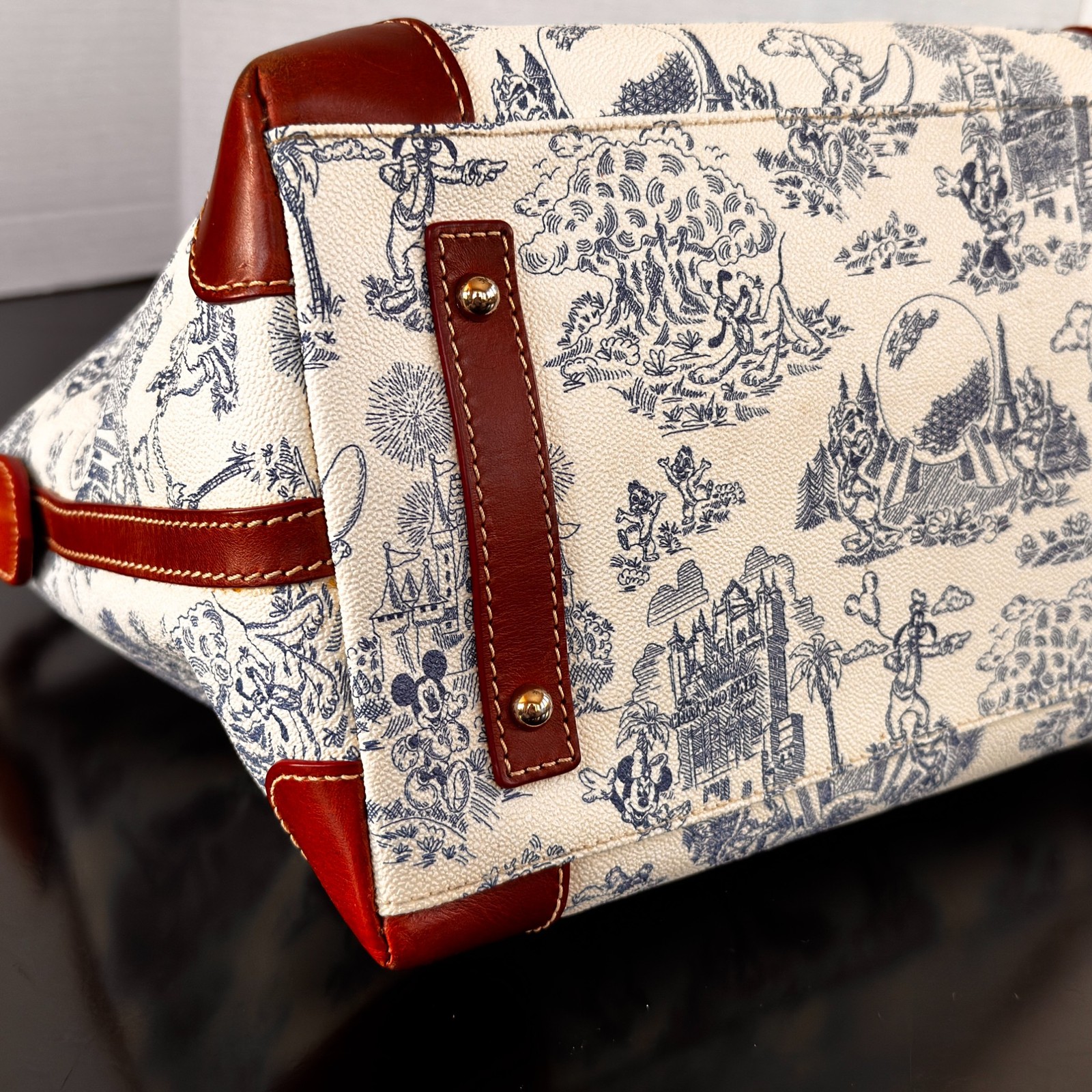 Disney World X Dooney & Bourke Blue White Toile Satchel **XBODY STRAP MISSING**