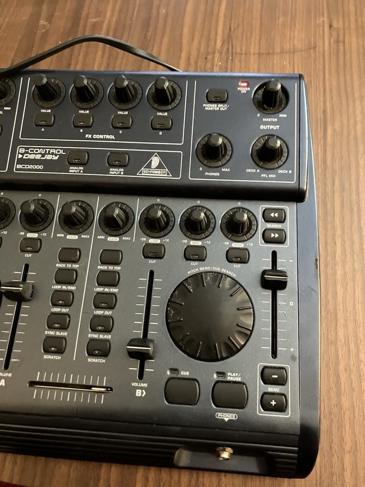 Behringer Dj Controller BCD2000 USB MIDI Working