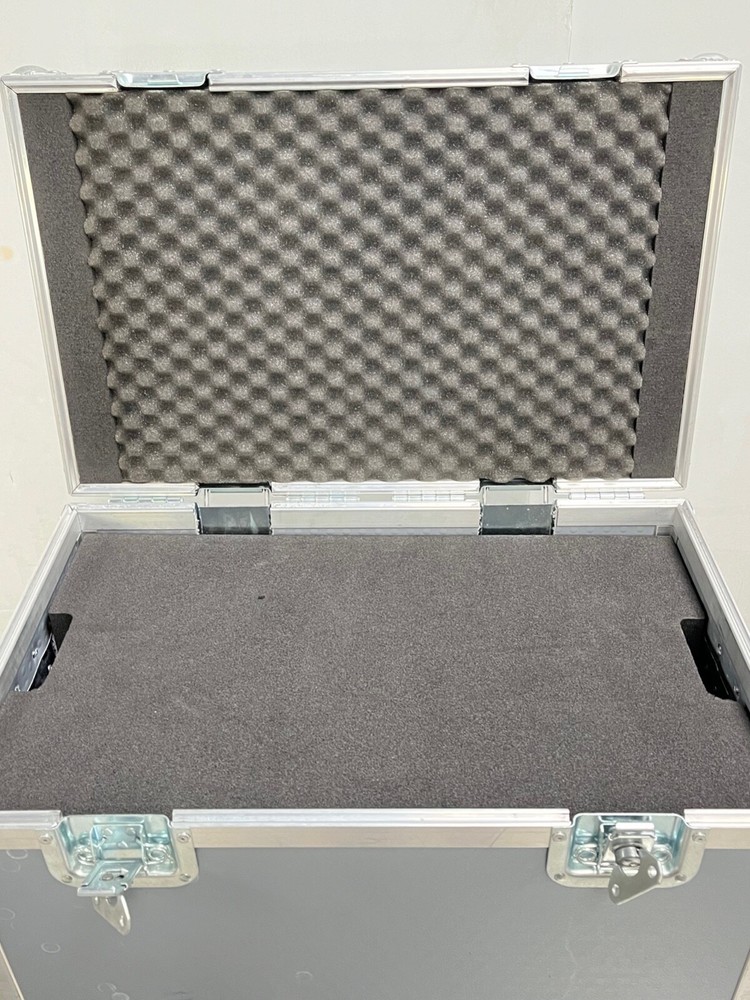 Avantium Pharma BV Crystal16 Powerbox Benchtop Crystallization System with Case