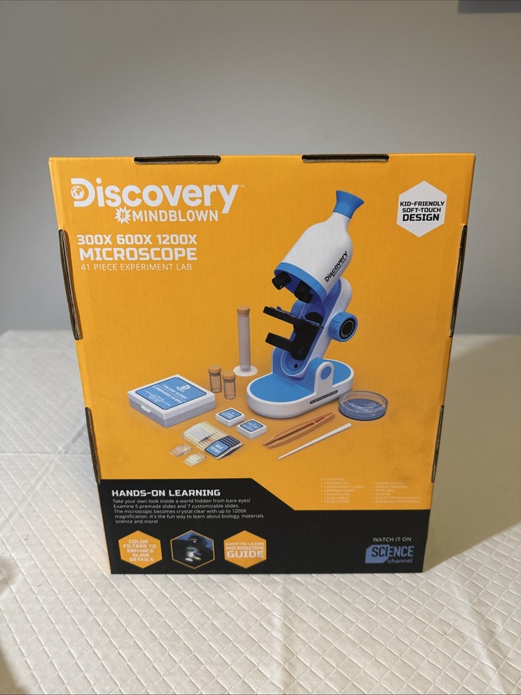 Discovery #MINDBLOWN 1200X, 600X, 300X Microscope Lab Set STEM Children