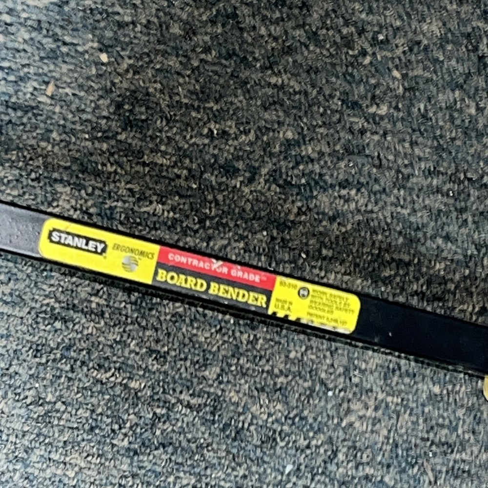 Stanley 93-310 26" Board Bender Deck Tool with Cushioned Handle