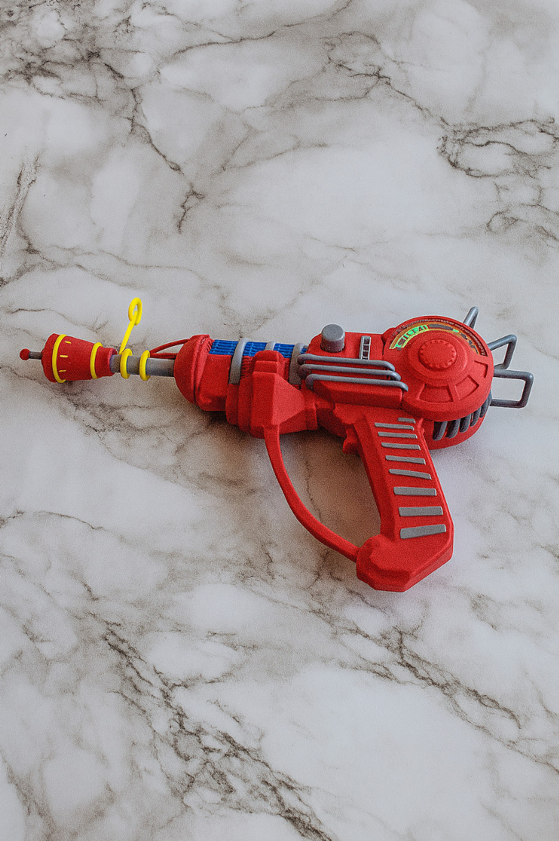 Ray Gun Cosplay Kit COD Zombies 1:1 Scale, Call of Duty Zombies replica