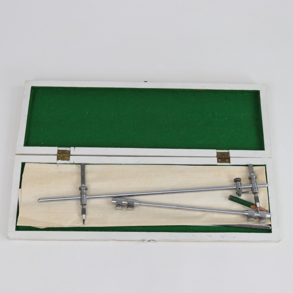 Vintage Beam #30 Compass with Storage Box