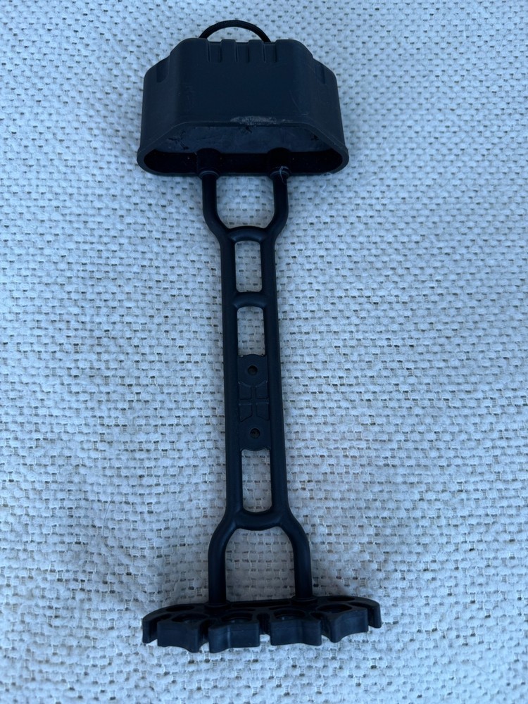 PSE Black Mountain Hunter LT Quiver No Mount