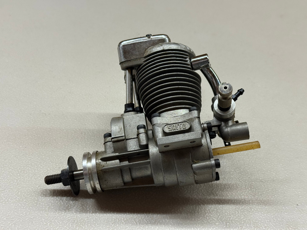 Saito FA-45 Four Stroke Hemi-Head RC Airplane Engine