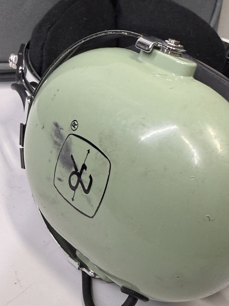 David Clark Aviation Headset with Microphone - Model H10-76 - Some Scuff Marks