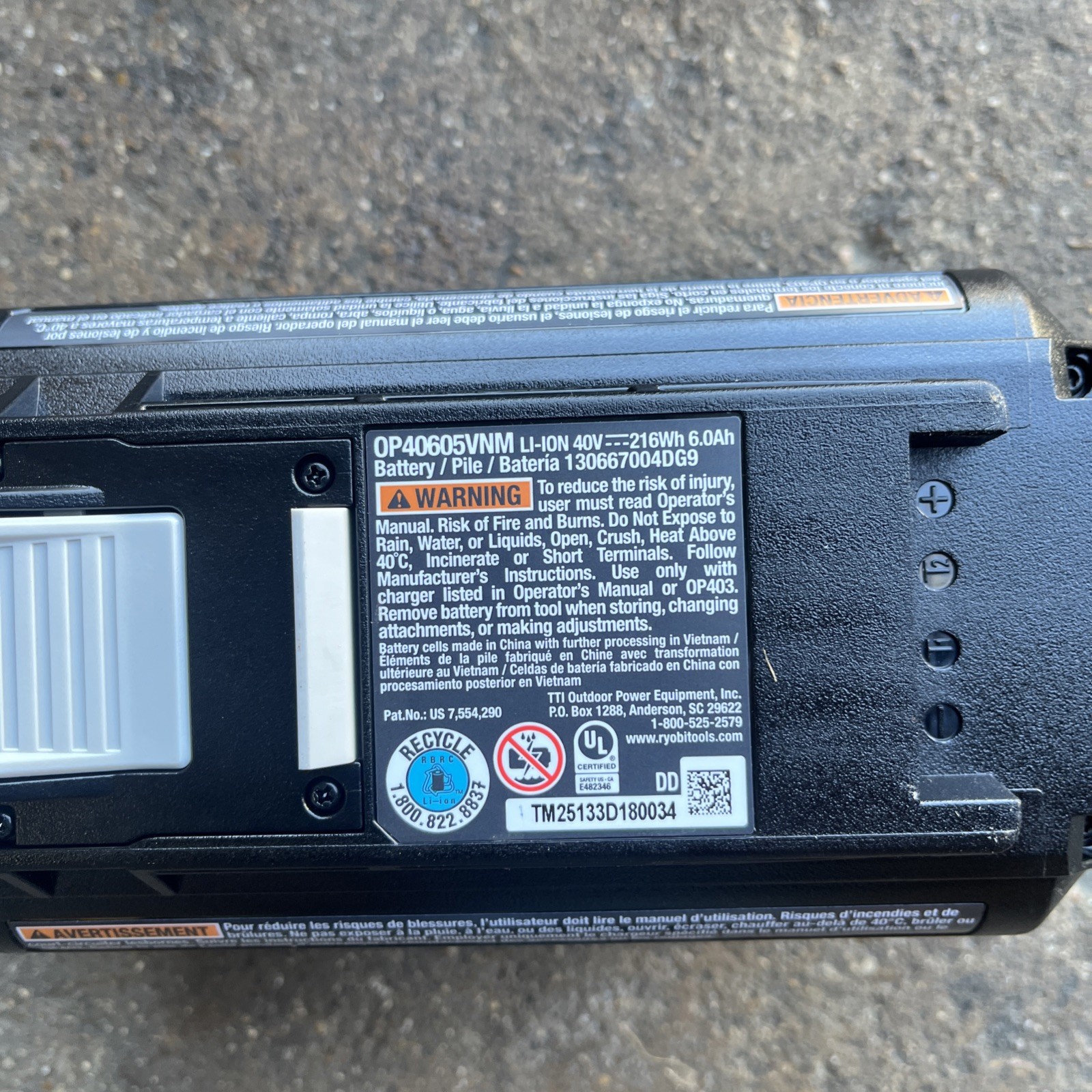 RYOBI 40V HP Brushless 20 in. Cordless Battery Push Lawn Mower + weedeater