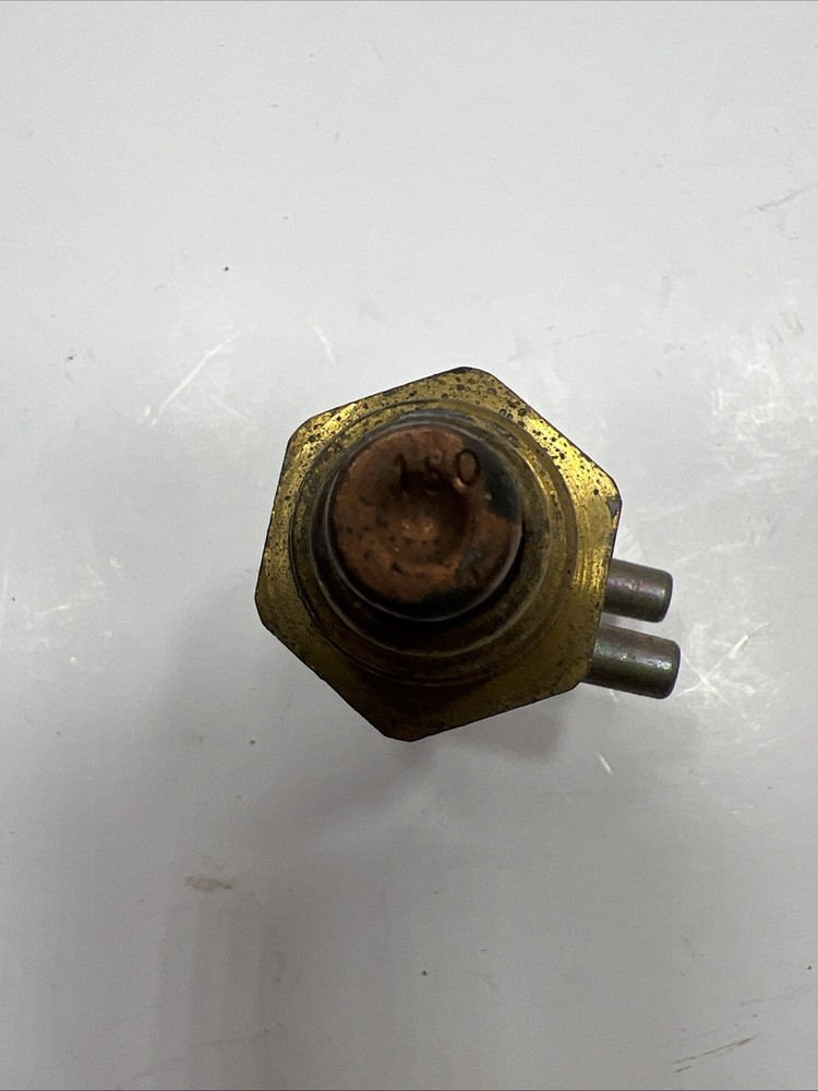 Borg Warner EC915 - 2 port Vacuum Switch