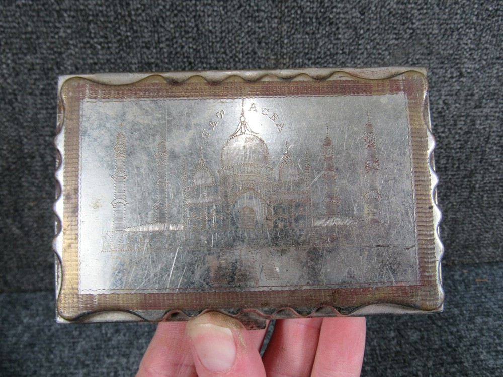 ANTIQUE INDIAN ENGRAVED SILVER PLATE CIGARETTE CASE / BOX, INDIA MAP & PALACE