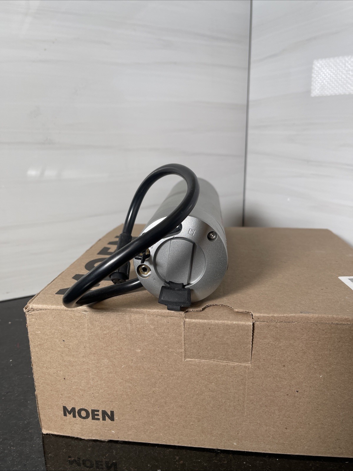 Kuryakyn 2719 Road Thunder Silver 300w Motorcycle (Speaker ONLY)