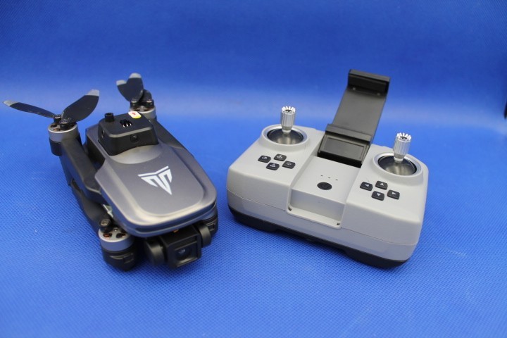 Tizzytoy MT11-Pro Foldable Drone With High Definition Camera - Silver