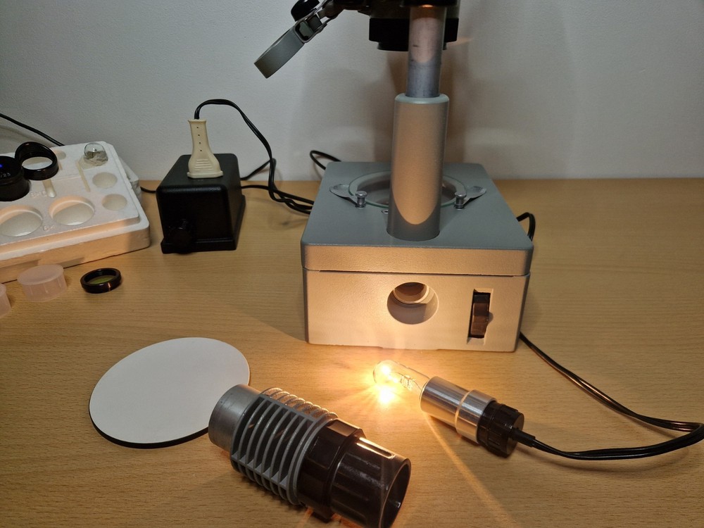 Lomo MBS-10 stereo zoom microscope. excellent condition.