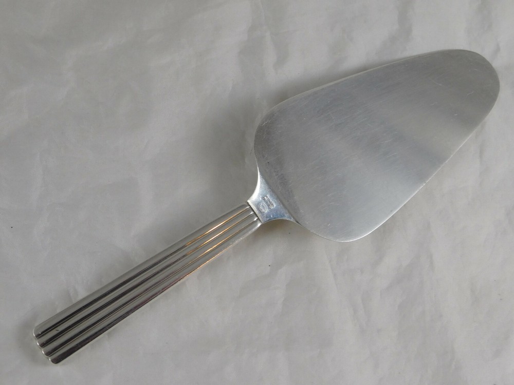 Sterling Pie or Cake Server Georg Jensen Bernadotte Denmark
