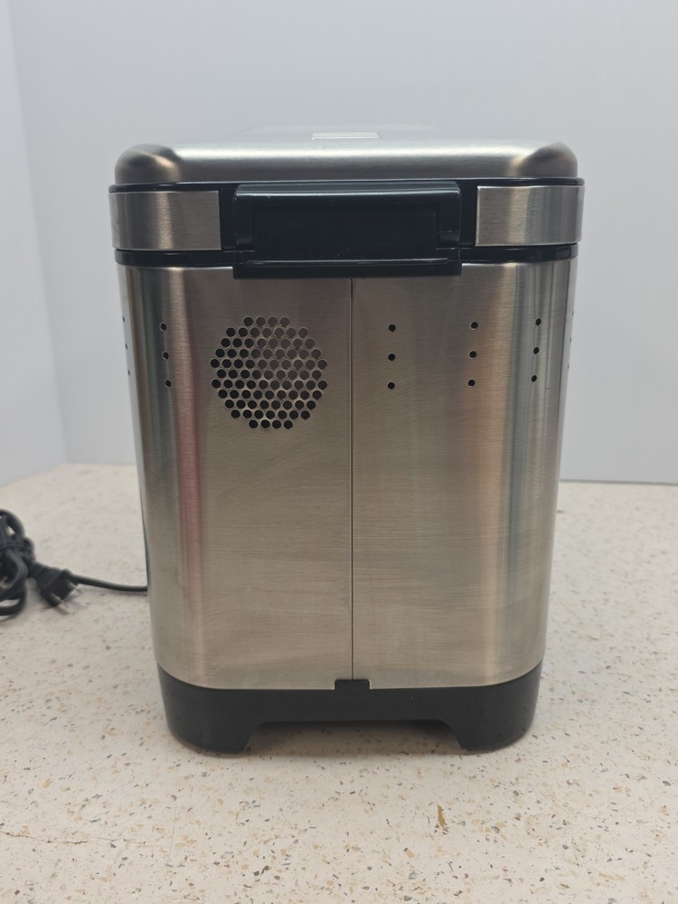 Cuisinart CBK-110 Automatic Bread Maker - Stainless Steel (CBK-110FR)