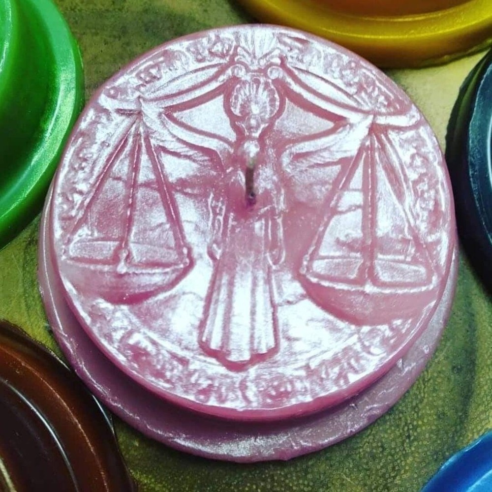 Libra zodiac candle
