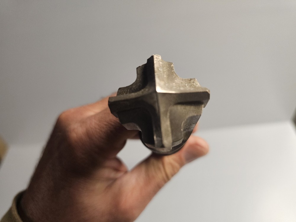 Milwaukee 1-3/8" x 23" SDS-Max 4-Cutter Bit