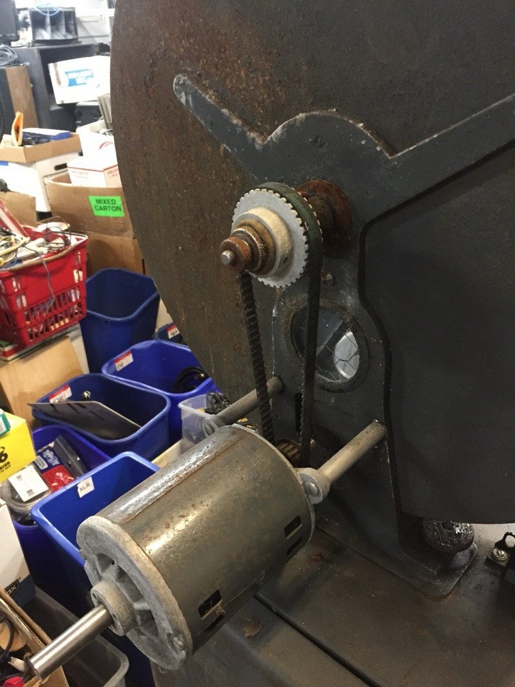 DEVRY XD 35mm Model XD (2810) Film Projector