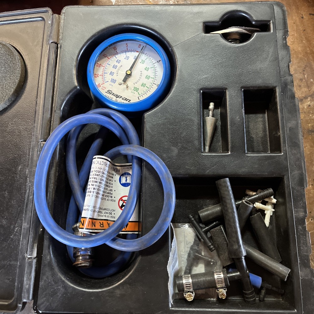 Snap-On Vacuum/Pressure Gauge Set EEPV311A