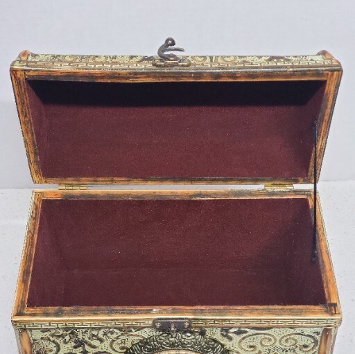 Decorative MARKET BAZAAR Storage Box Mantle Clock