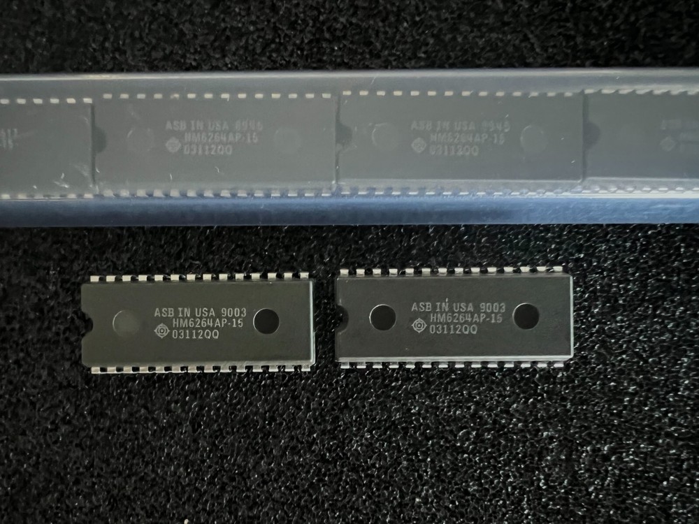 HM6264AP-15