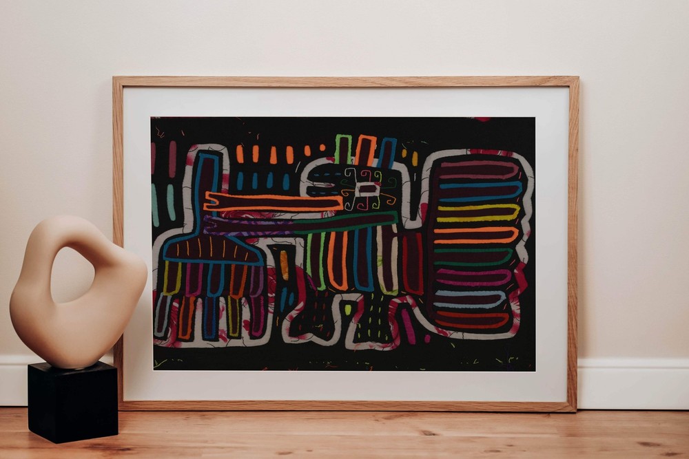 Multi-Color Jungle House Cleaner Mola