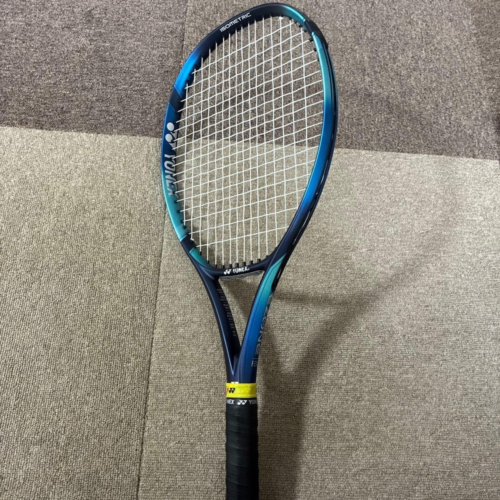 YONEX tennis racket