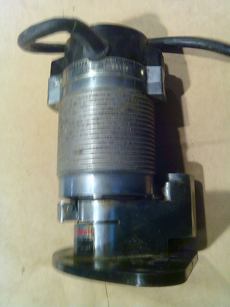 Rockwell Offset Laminate Trimmer (3102 Motor)