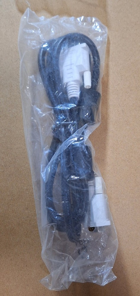 Cables Bundle DVI And AUX from Asus Screen and Some DVI Adapter