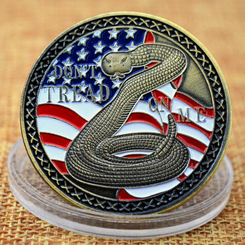 US Constitution The Second 2ND Amendment Don't Tread On Me Challenge Coin