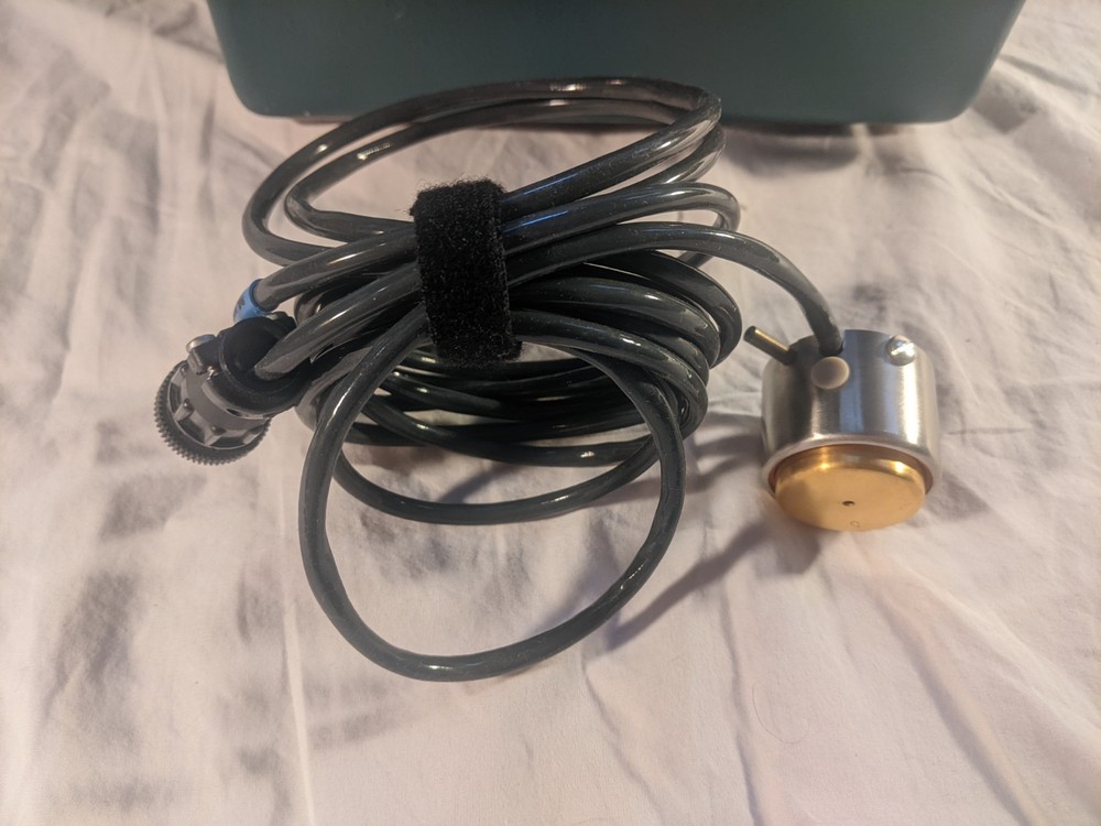 Monroe Electronics 245k Electrostatic Fieldmeter