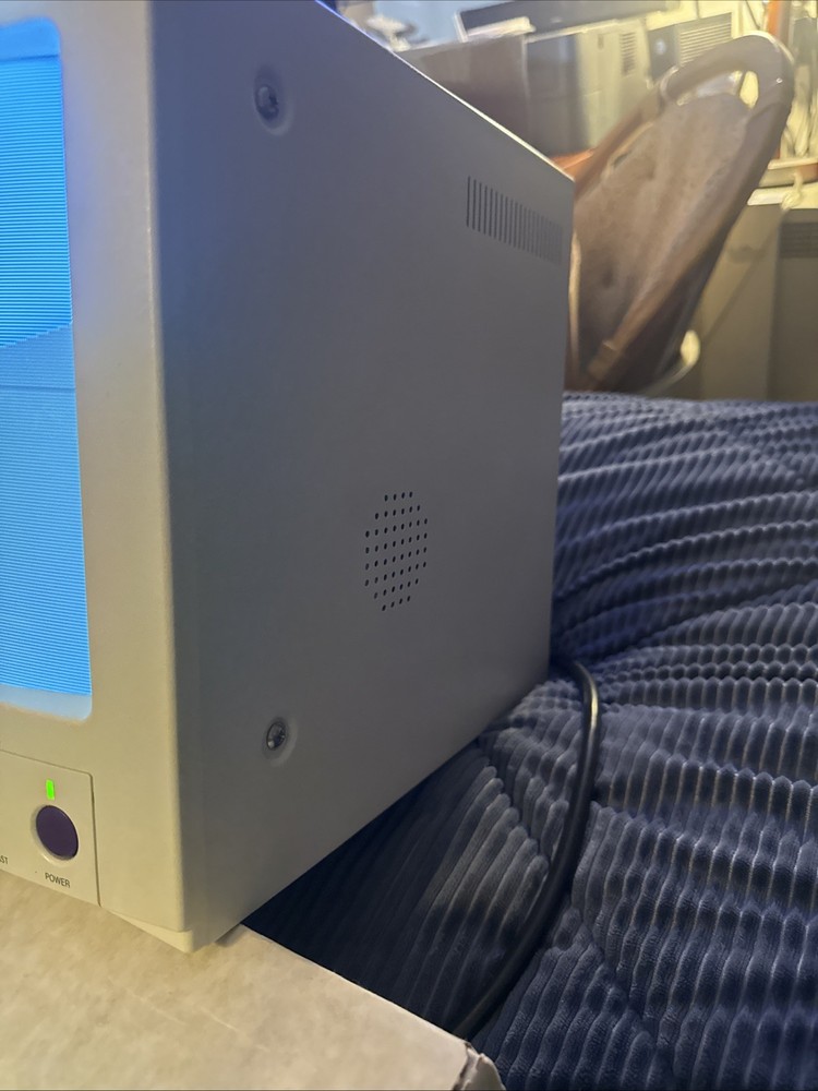 FOCUS FS-412Q Quadvision4