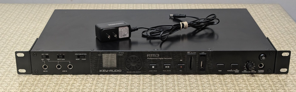 iKEY-AUDIO RM3 Rackmount Professional Digital Recorder - Working