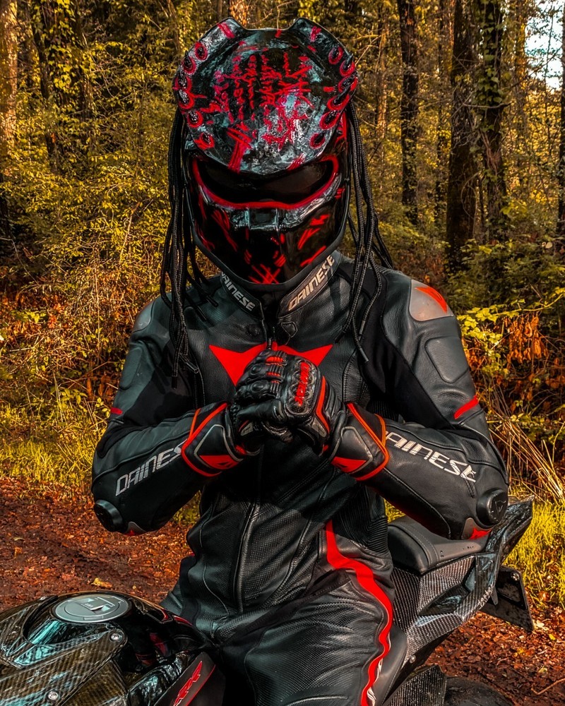 TOP PREDATOR MOTORCYCLE HELMET FIRE STYLE (DOT & ECE CERTIFIED)