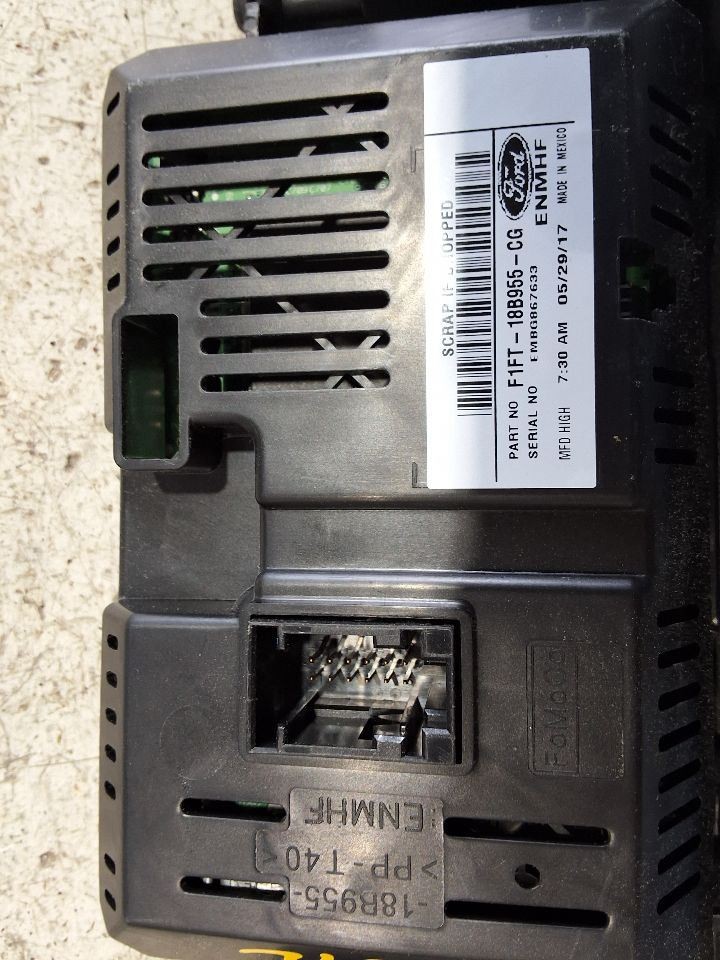 2015-2018 Ford Focus Front 4.2" Display Screen