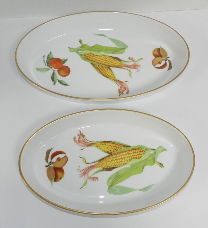 2 Vintage Royal Worcester Evesham Oval Baker Dishes