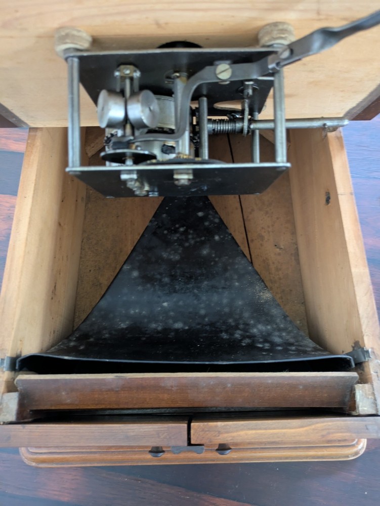 Vintage Solid Wood Gramophone