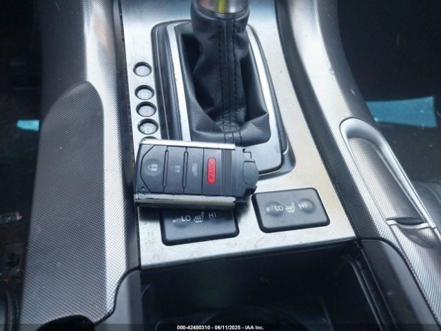 TL 2012 Glove Box 4724432