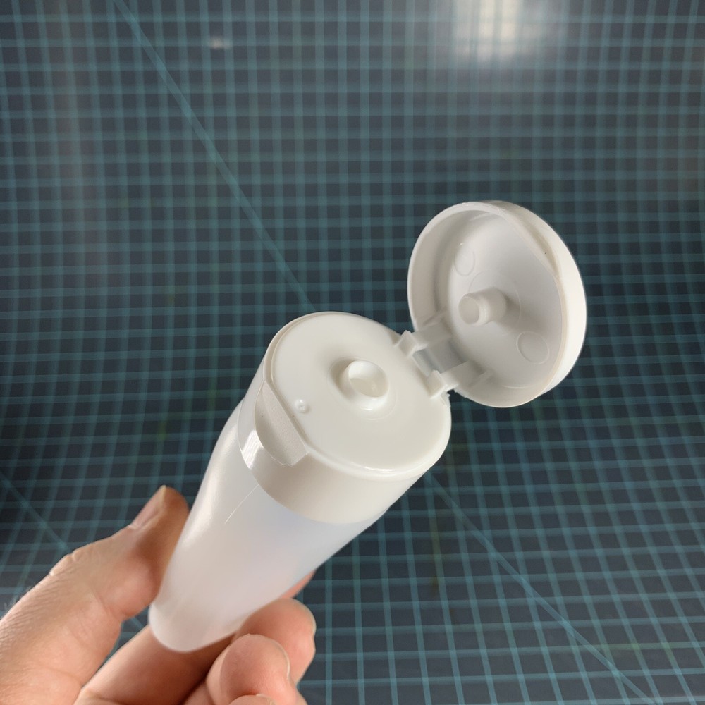 Bulk 2 oz (60 ml) HDPE/PP Squeeze Bottles + Leak Proof Cap - 500 Count