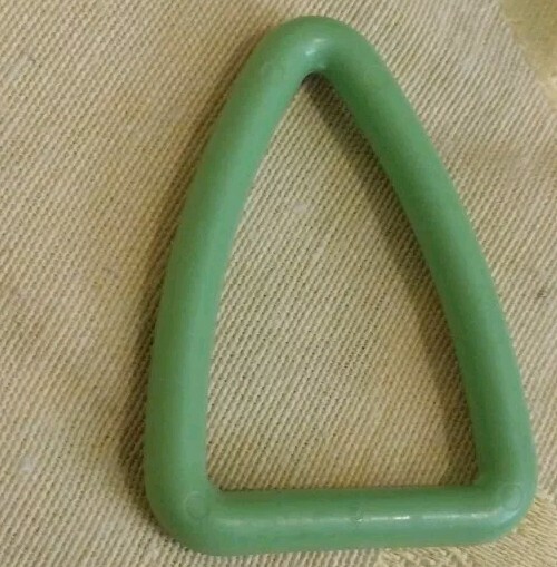Vintage Green TUPPERWARE Replacement Measuring Spoon Ring Holder Triangle