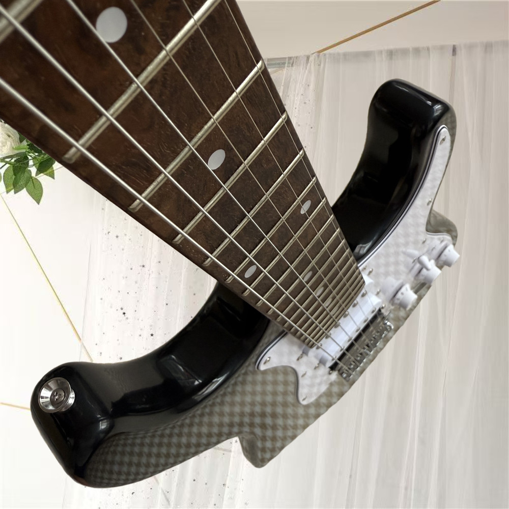 エレキギター、新品、カラーシルバー、送料無料、空輸、高品質、音質優美、6弦