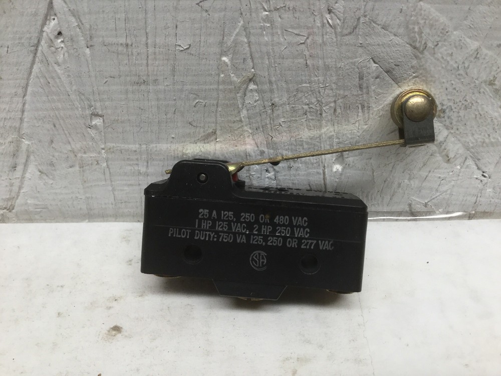 Micro Switch BE-2RV2-A2 Roller Lever Limit Switch 25A 125, 250 or 480 VAC